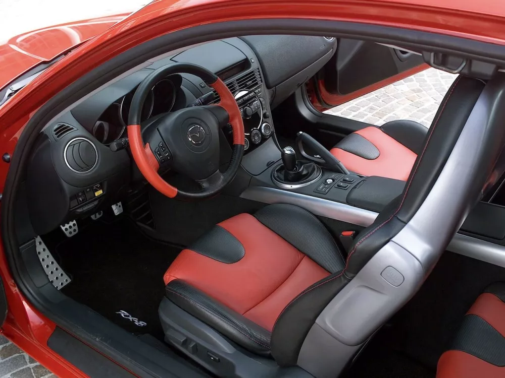 Автомобиль Mazda RX-8 I Купе
