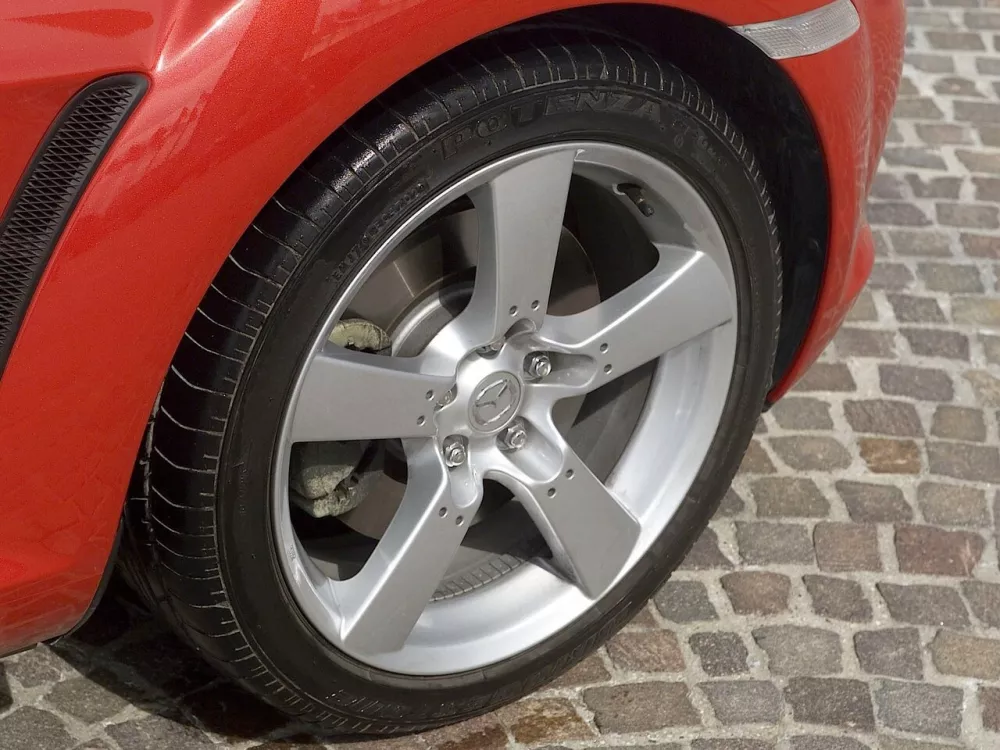 Автомобиль Mazda RX-8 I Купе