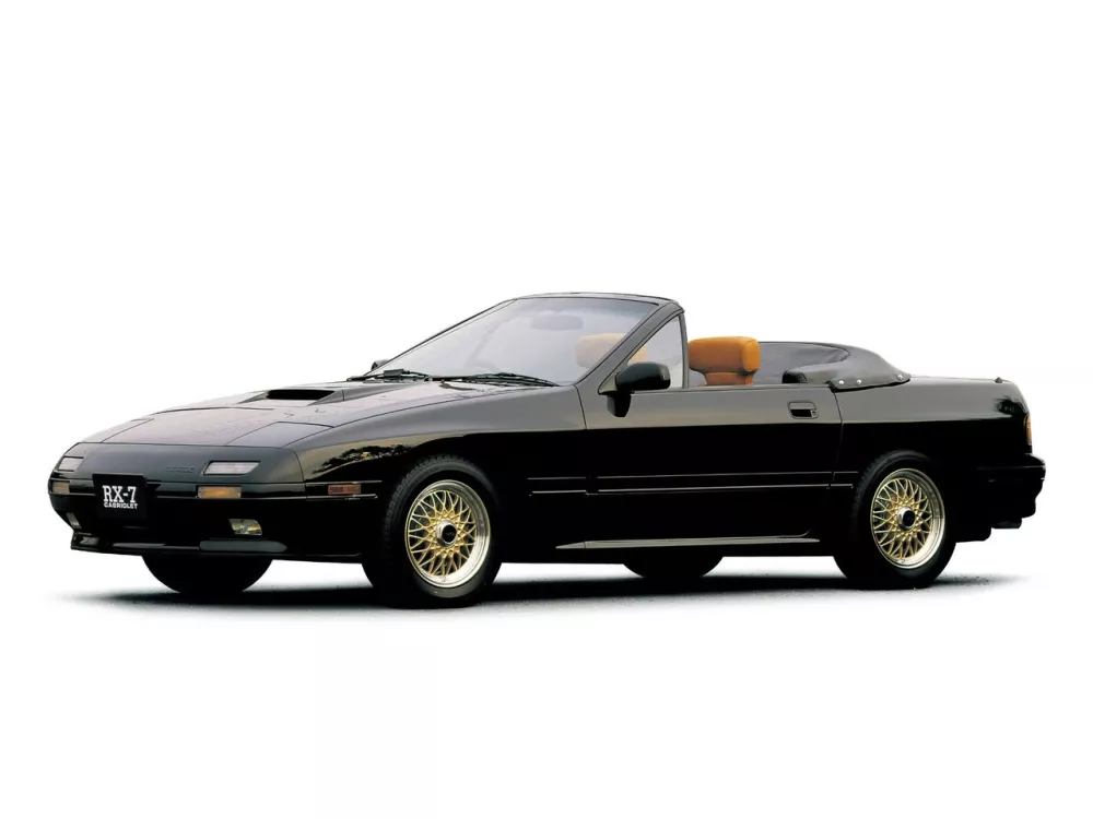 Автомобиль Mazda Savanna RX-7 II (FC) Рестайлинг Кабриолет
