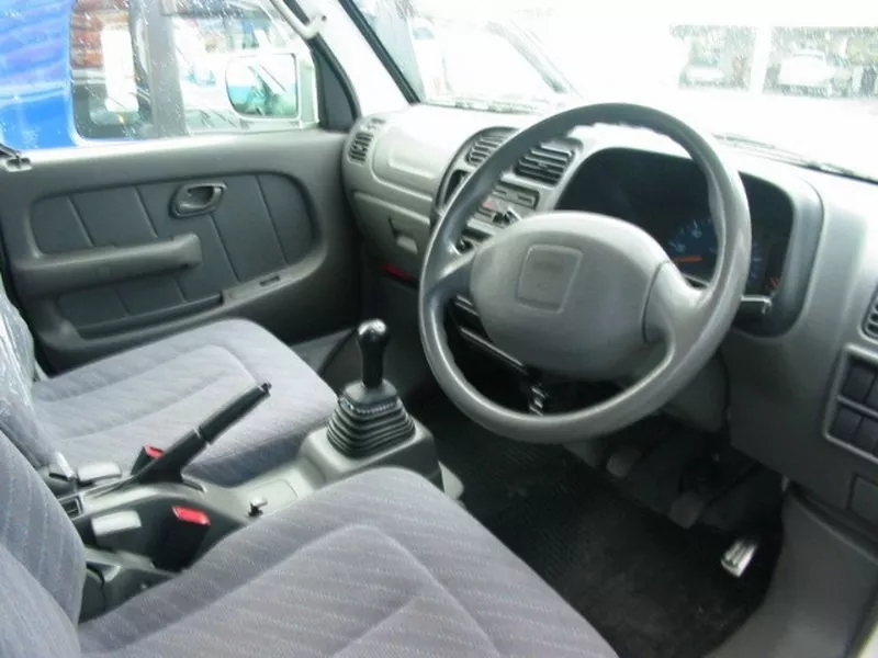 Автомобиль Mazda Scrum II (DL51) Микровэн