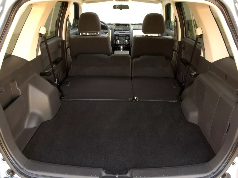 Автомобиль Mazda Tribute II Внедорожник (5 дверей)