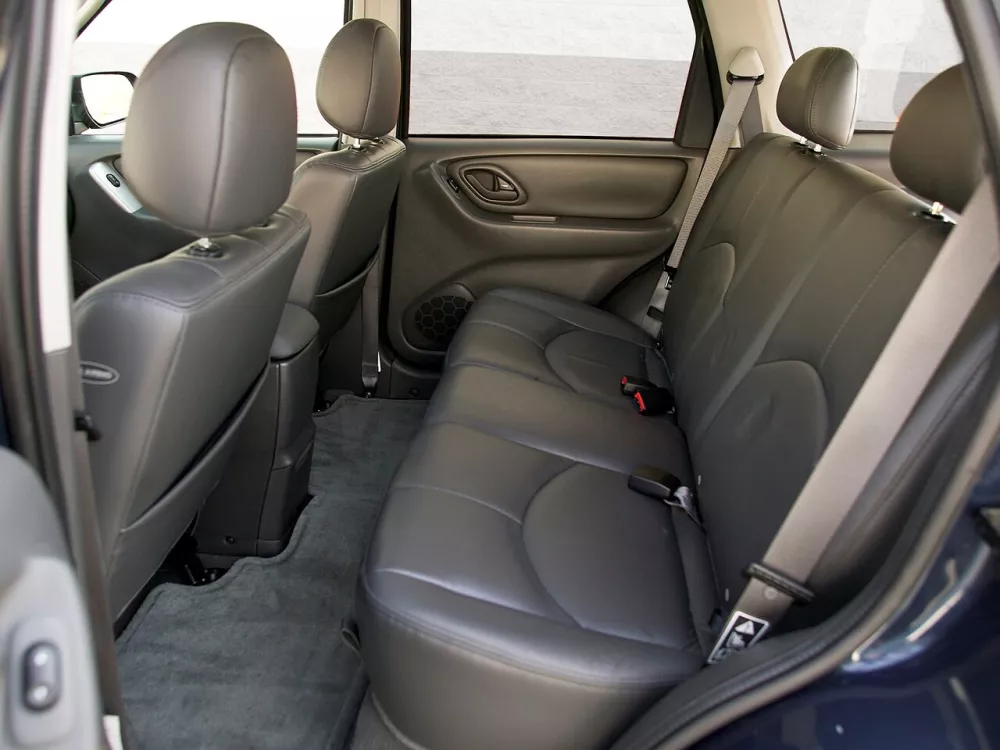 Автомобиль Mazda Tribute I Внедорожник (5 дверей)