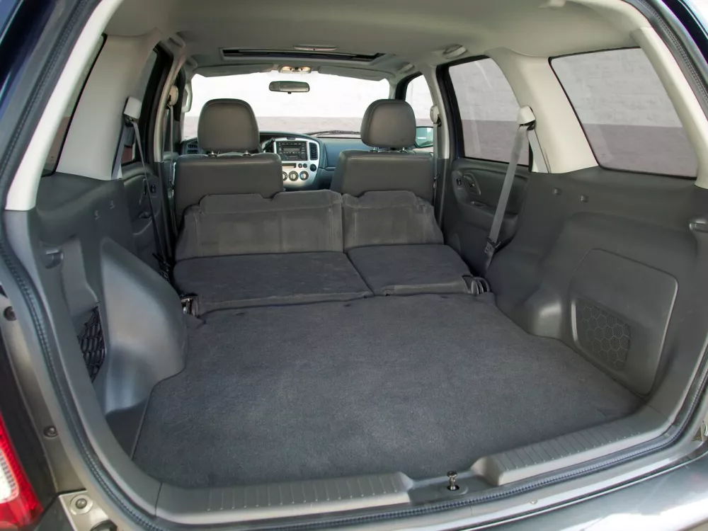 Автомобиль Mazda Tribute I Внедорожник (5 дверей)
