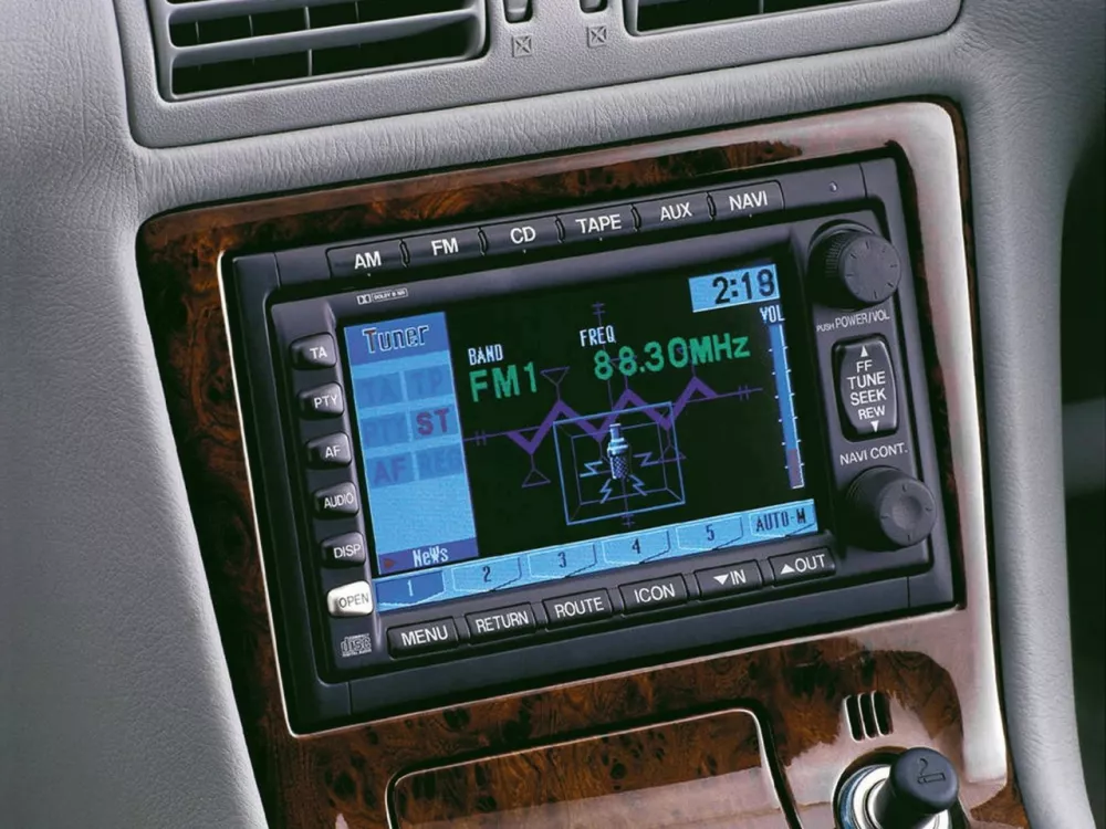 Автомобиль Mazda Xedos 9 I Рестайлинг Седан