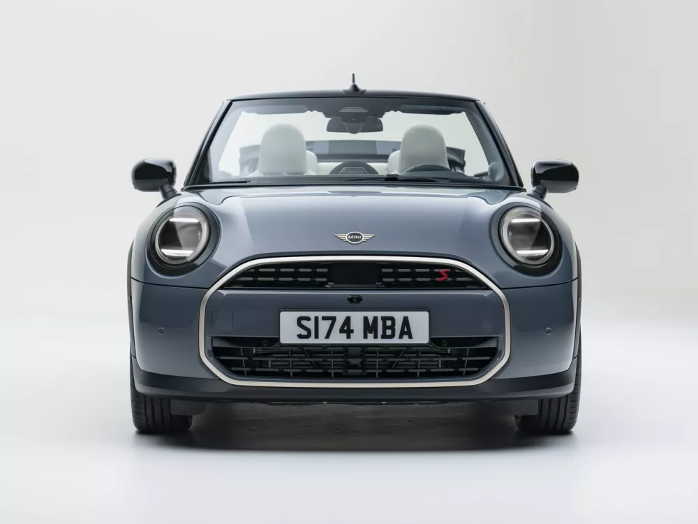 Автомобиль Mini Cabrio IV Кабриолет