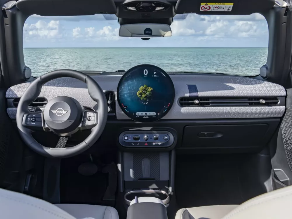 Автомобиль Mini Cabrio IV Кабриолет