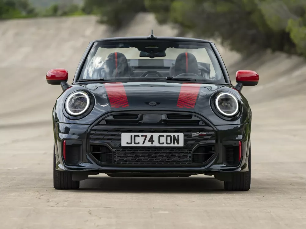 Автомобиль Mini Cabrio IV Кабриолет JCW