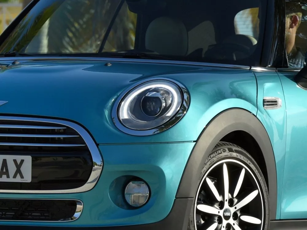 Автомобиль Mini Cabrio III Кабриолет