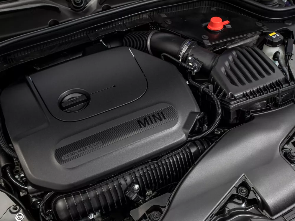 Автомобиль Mini Cabrio III Рестайлинг Кабриолет Cooper S