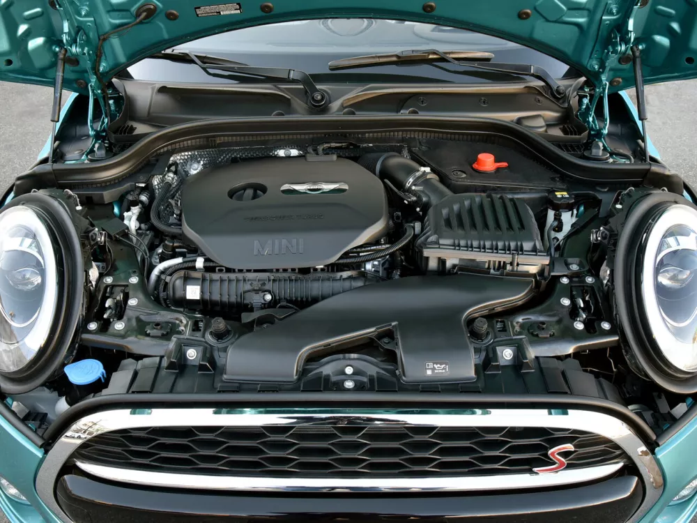 Автомобиль Mini Cabrio III Кабриолет Cooper S