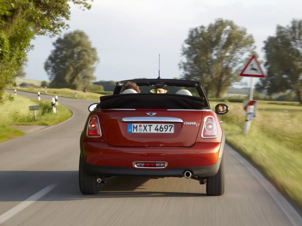 Автомобиль Mini Cabrio II Рестайлинг Кабриолет