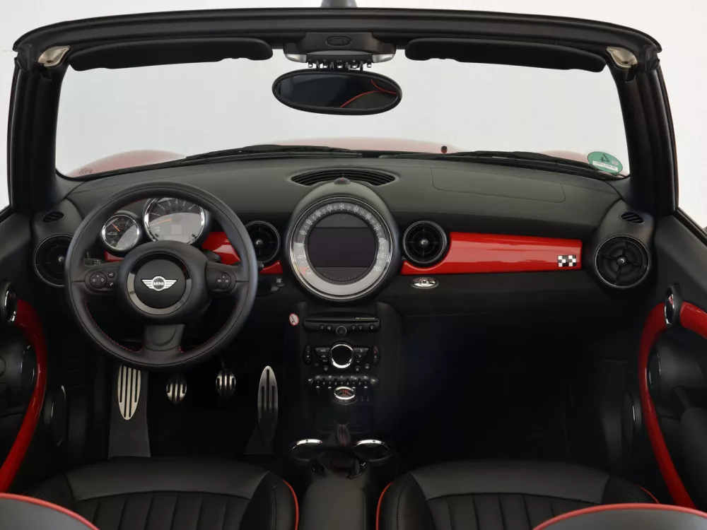 Автомобиль Mini Cabrio II Рестайлинг Кабриолет JCW