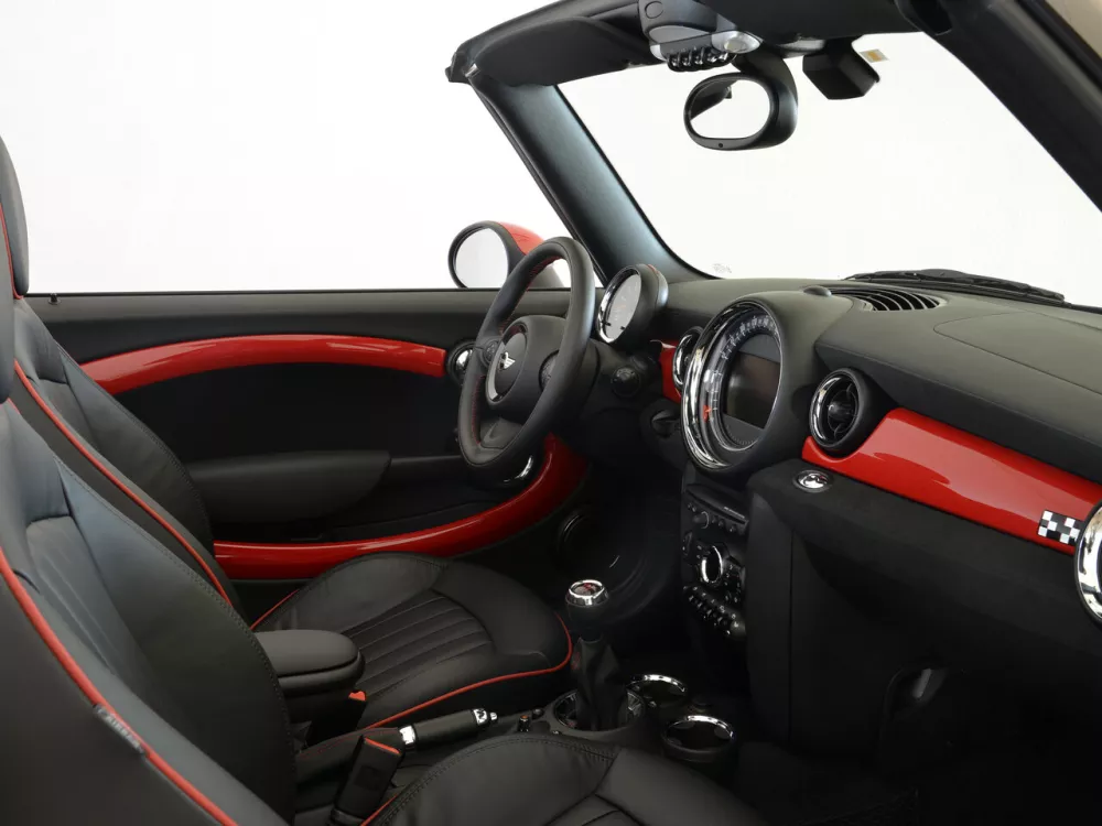 Автомобиль Mini Cabrio II Рестайлинг Кабриолет JCW