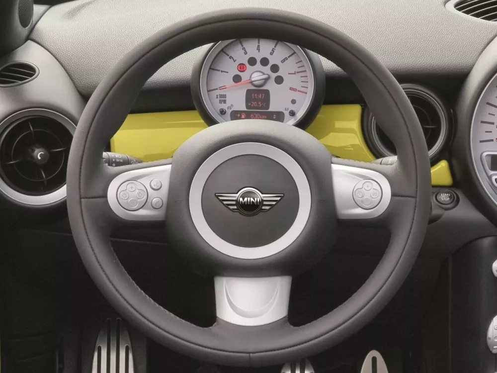 Автомобиль Mini Cabrio II Кабриолет Cooper S