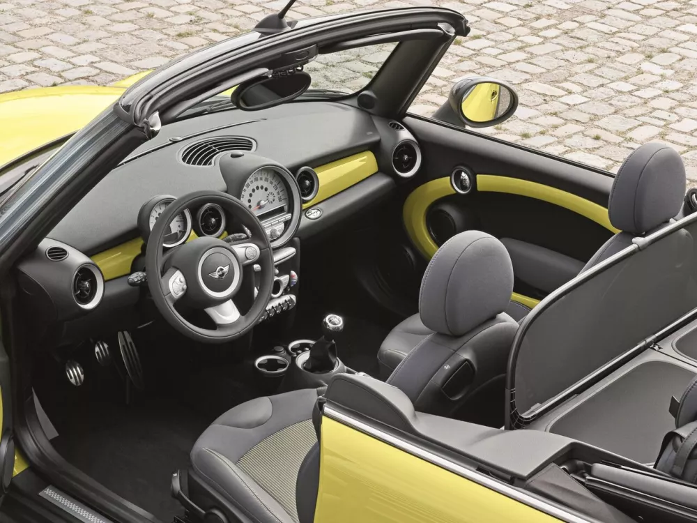 Автомобиль Mini Cabrio II Кабриолет Cooper S