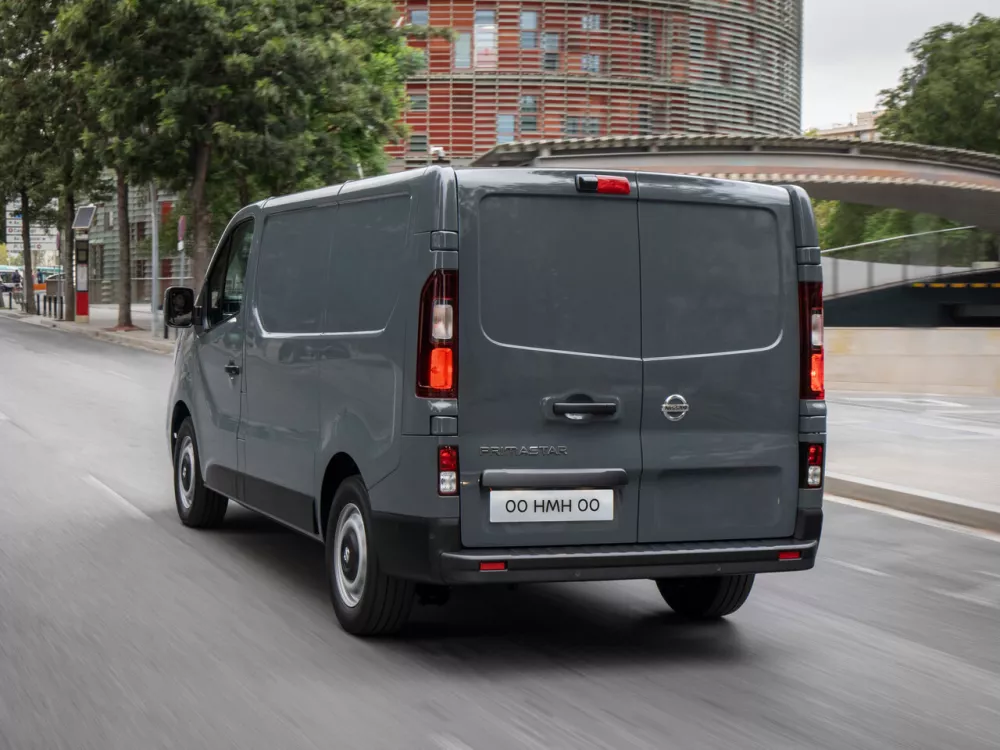 Автомобиль Nissan Primastar II Фургон Van