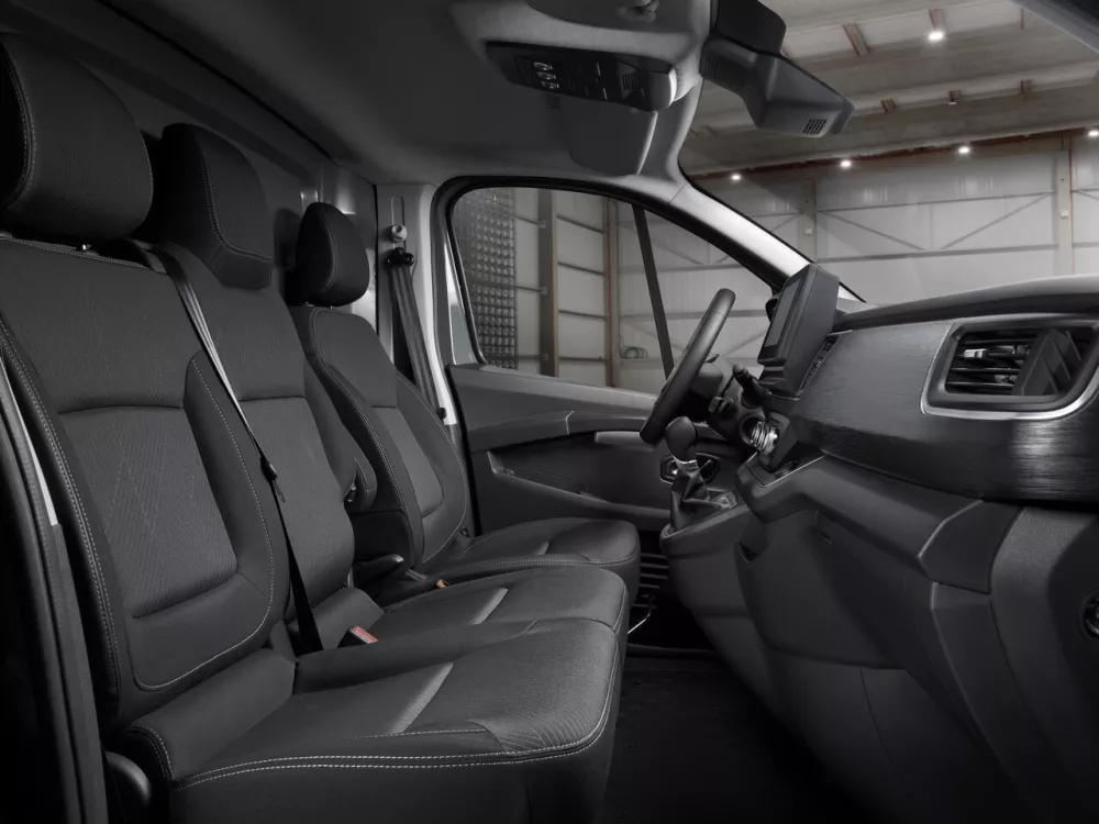 Автомобиль Nissan Primastar II Фургон Van