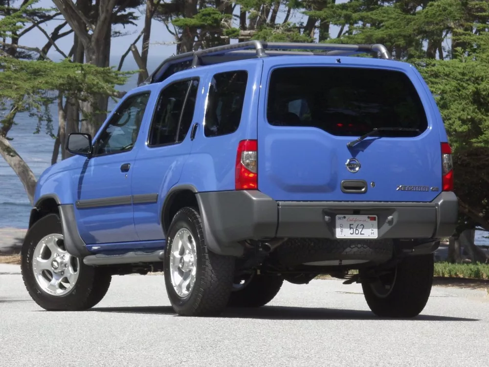 Автомобиль Nissan Xterra I Рестайлинг Внедорожник (5 дверей)