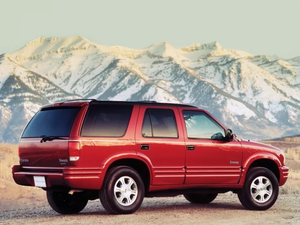 Автомобиль Oldsmobile Bravada II Внедорожник (5 дверей)