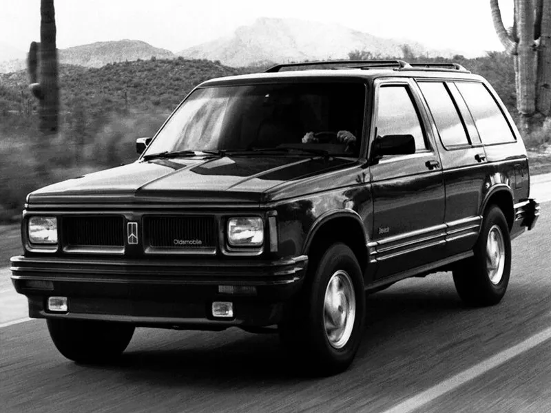 Автомобиль Oldsmobile Bravada I Внедорожник (5 дверей)
