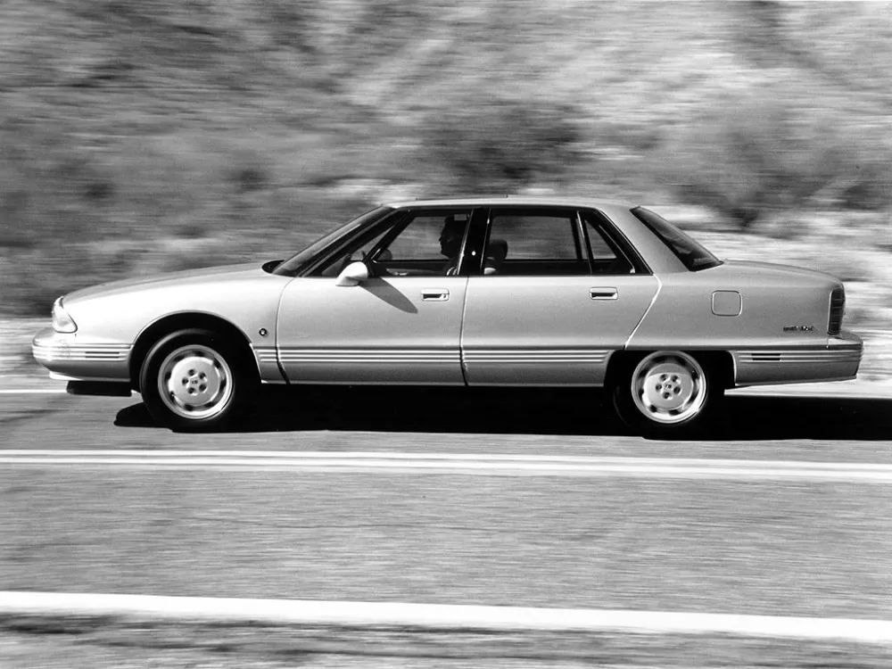 Автомобиль Oldsmobile Ninety-Eight XI Седан
