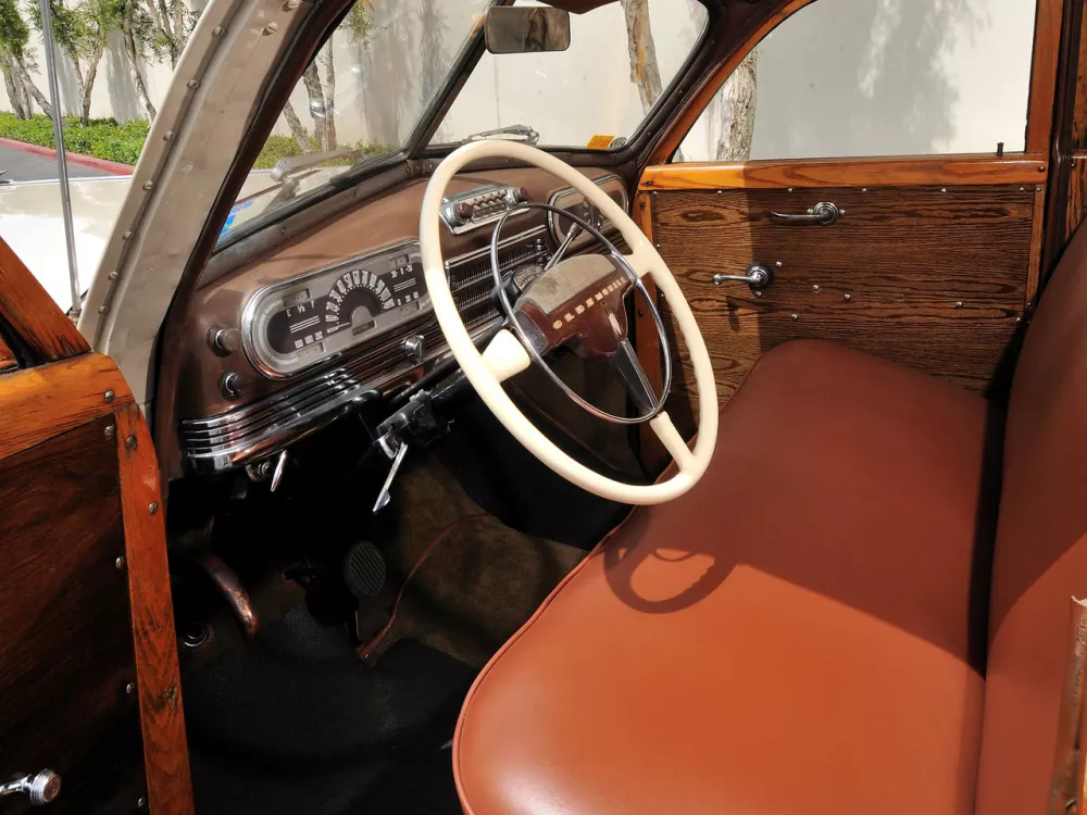 Автомобиль Oldsmobile Series 60 II Универсал (5 дверей)