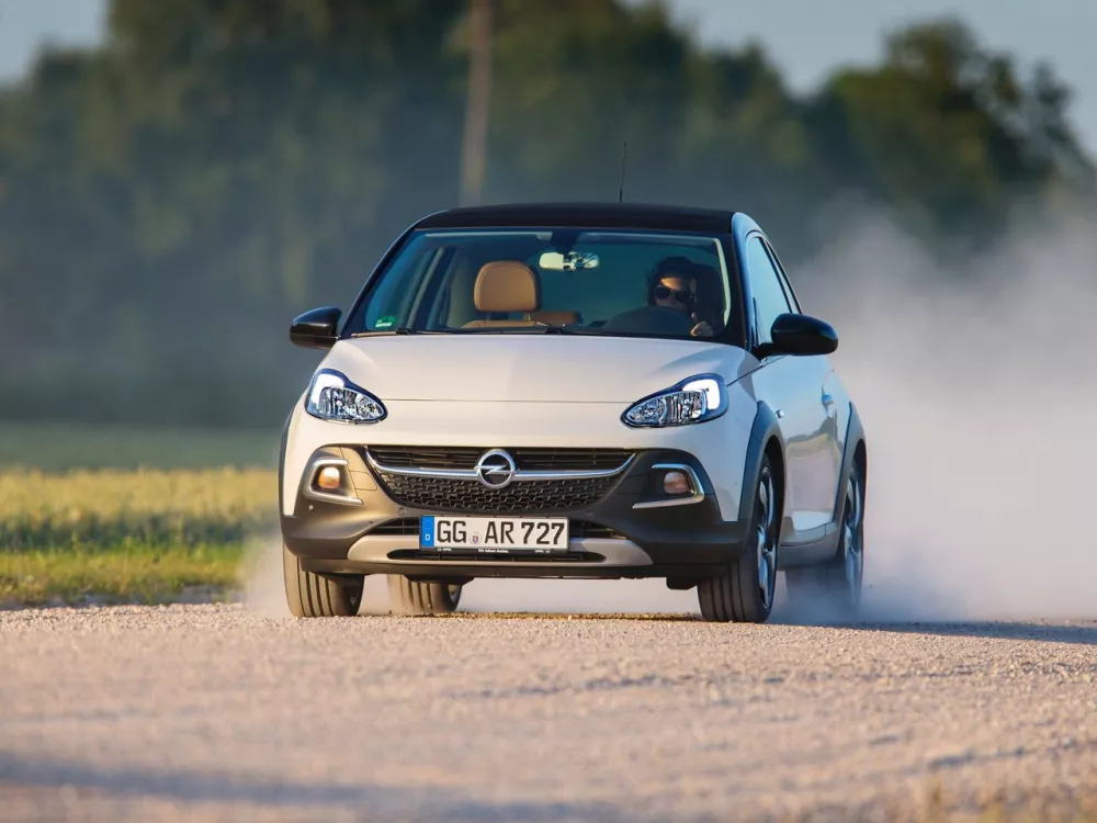 Автомобиль Opel Adam I Хэтчбек (3 двери) Rocks