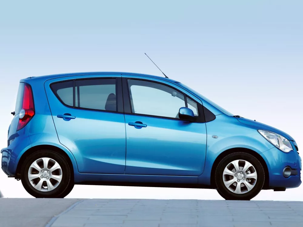 Автомобиль Opel Agila B Хэтчбек (5 дверей)