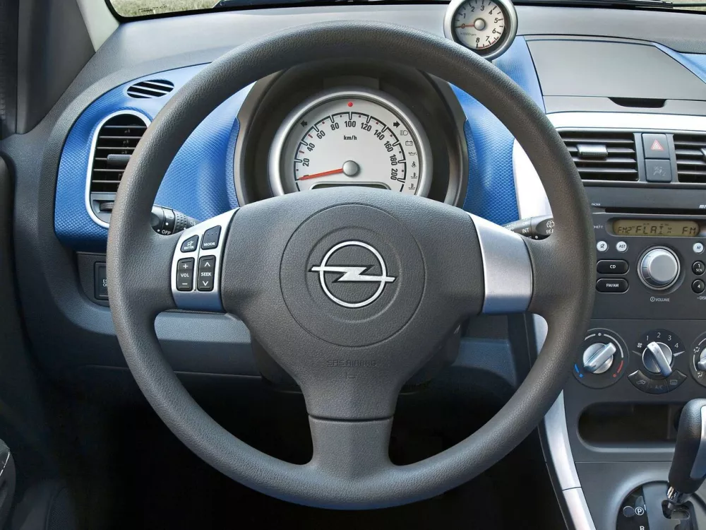 Автомобиль Opel Agila B Хэтчбек (5 дверей)