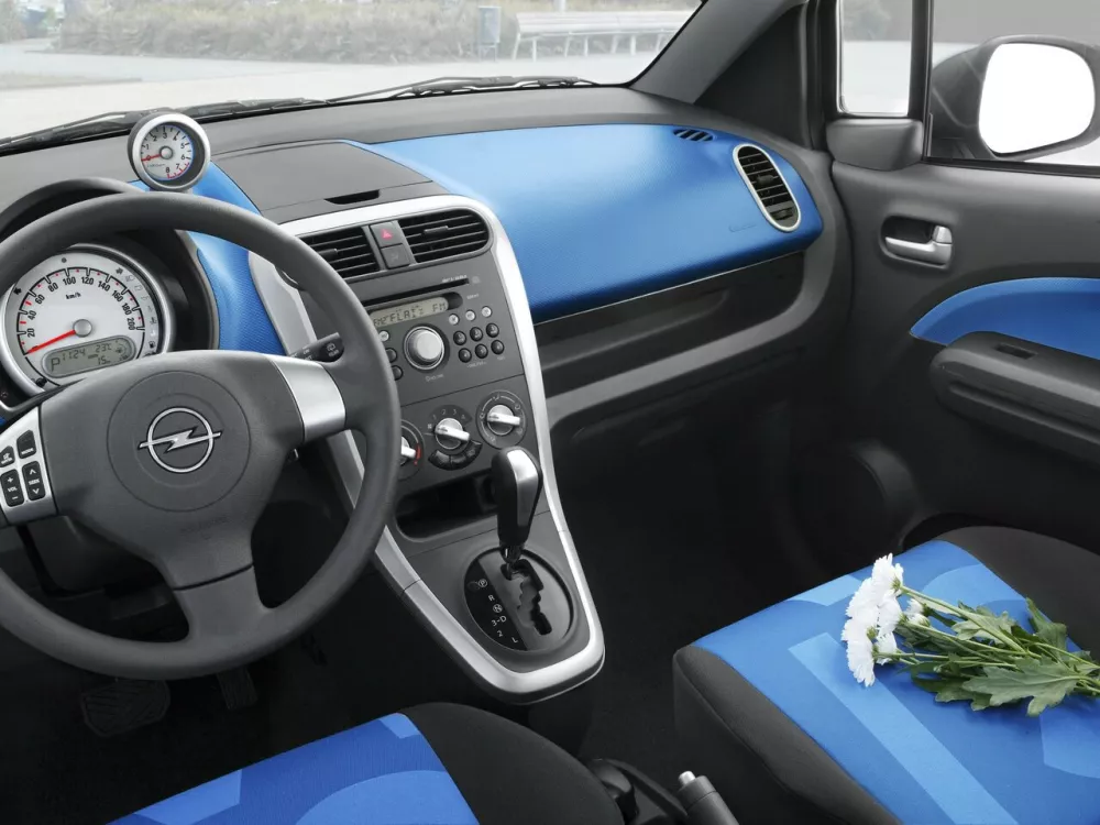 Автомобиль Opel Agila B Хэтчбек (5 дверей)