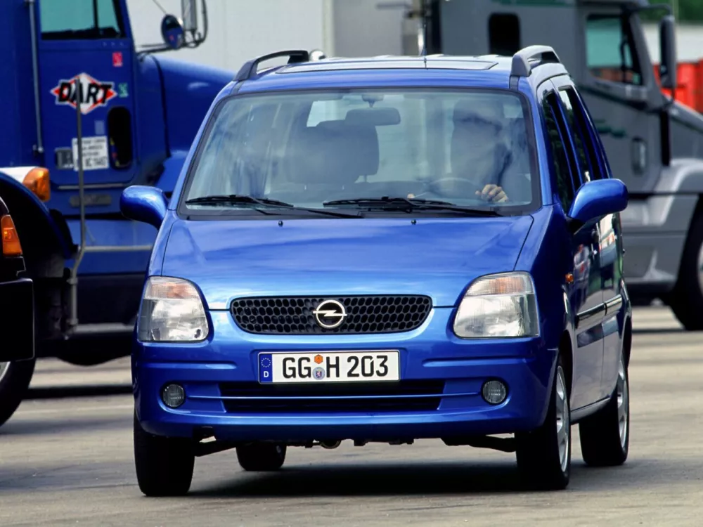 Автомобиль Opel Agila A Микровэн