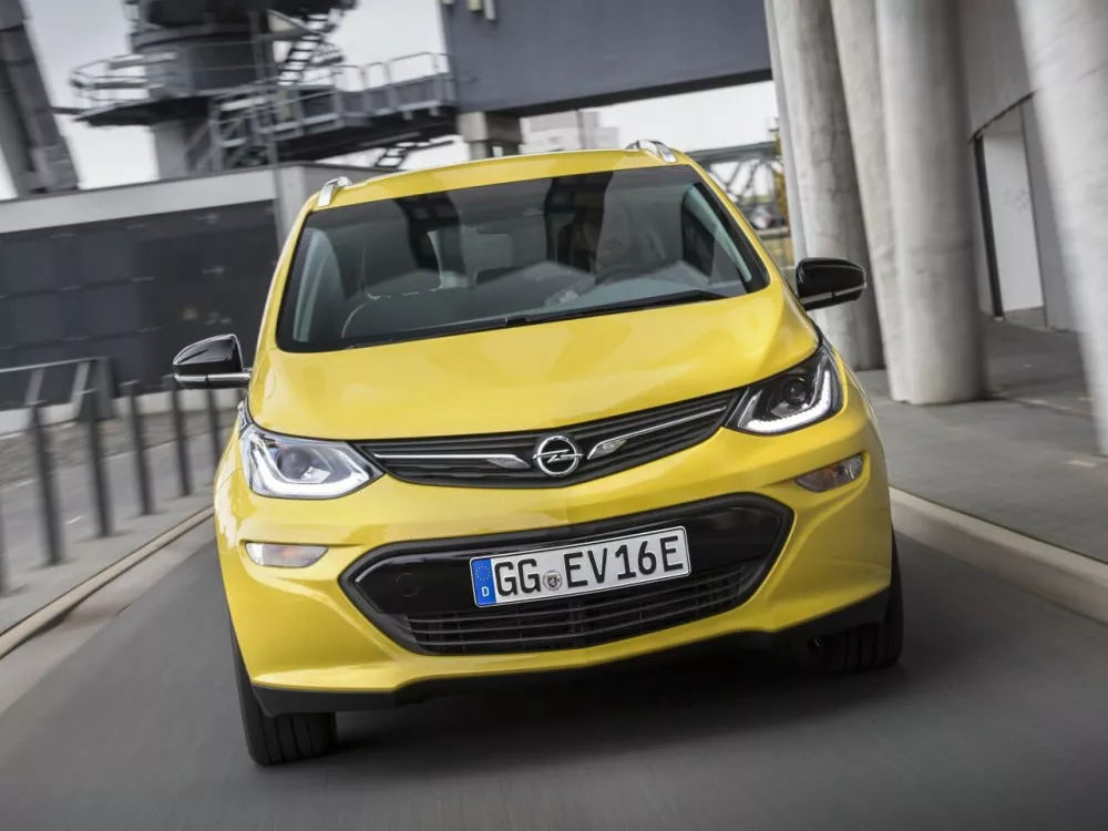 Автомобиль Opel Ampera II Хэтчбек (5 дверей)