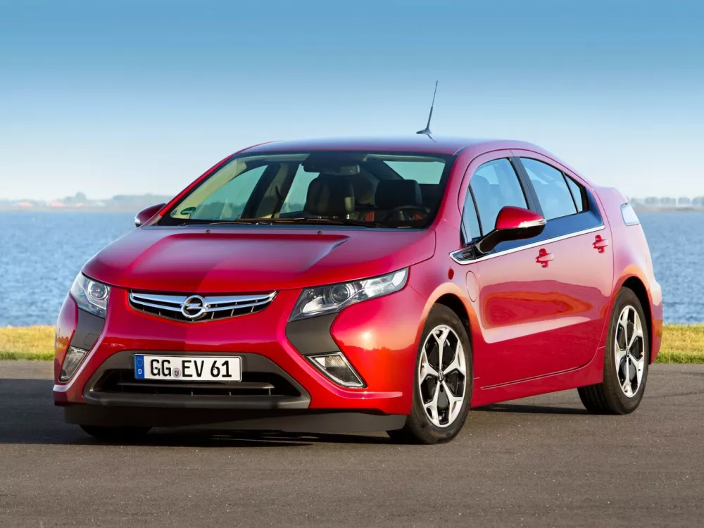 Автомобиль Opel Ampera I Хэтчбек (5 дверей)