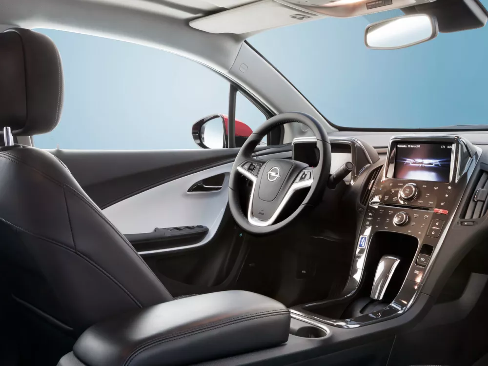 Автомобиль Opel Ampera I Хэтчбек (5 дверей)