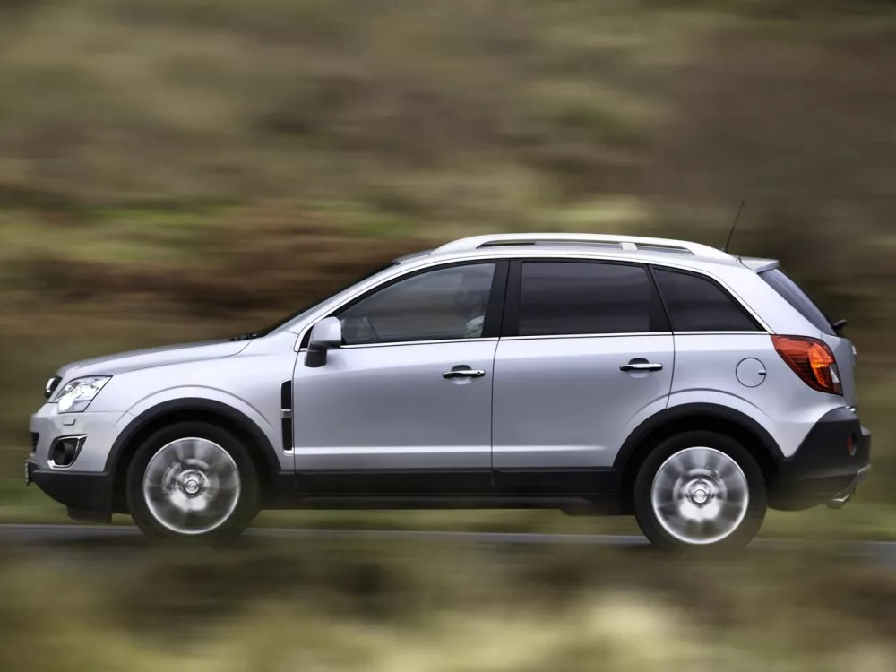 Автомобиль Opel Antara I Рестайлинг Внедорожник (5 дверей)