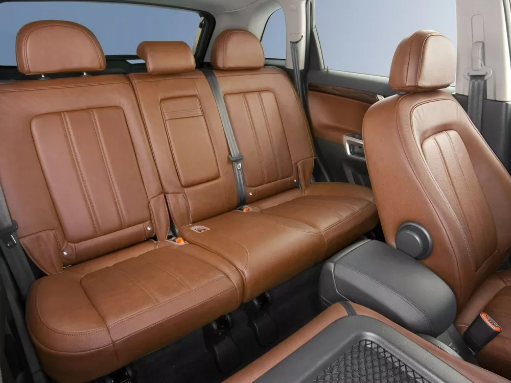 Автомобиль Opel Antara I Внедорожник (5 дверей)