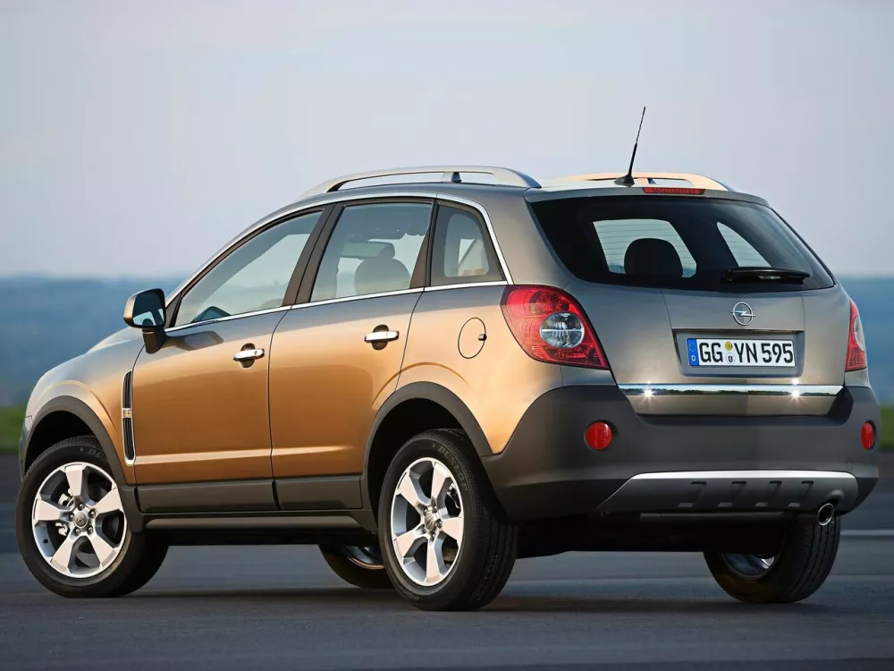 Автомобиль Opel Antara I Внедорожник (5 дверей)