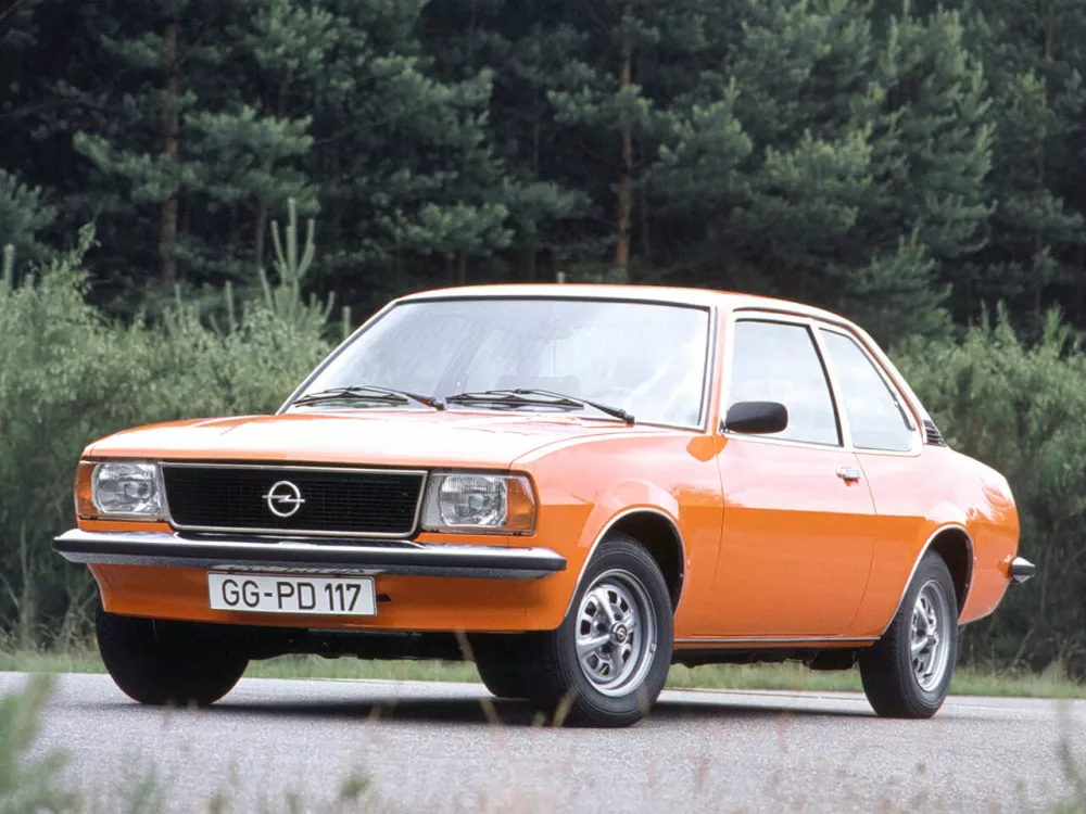 Автомобиль Opel Ascona B Седан 2 дв.