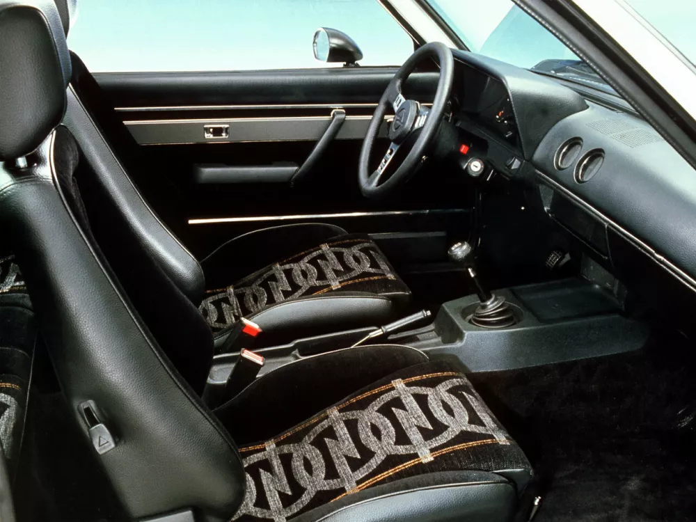 Автомобиль Opel Ascona B Седан 2 дв.