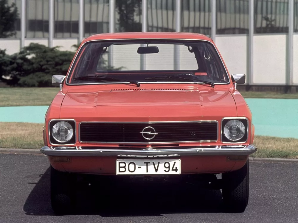 Автомобиль Opel Ascona A Универсал (3 двери)