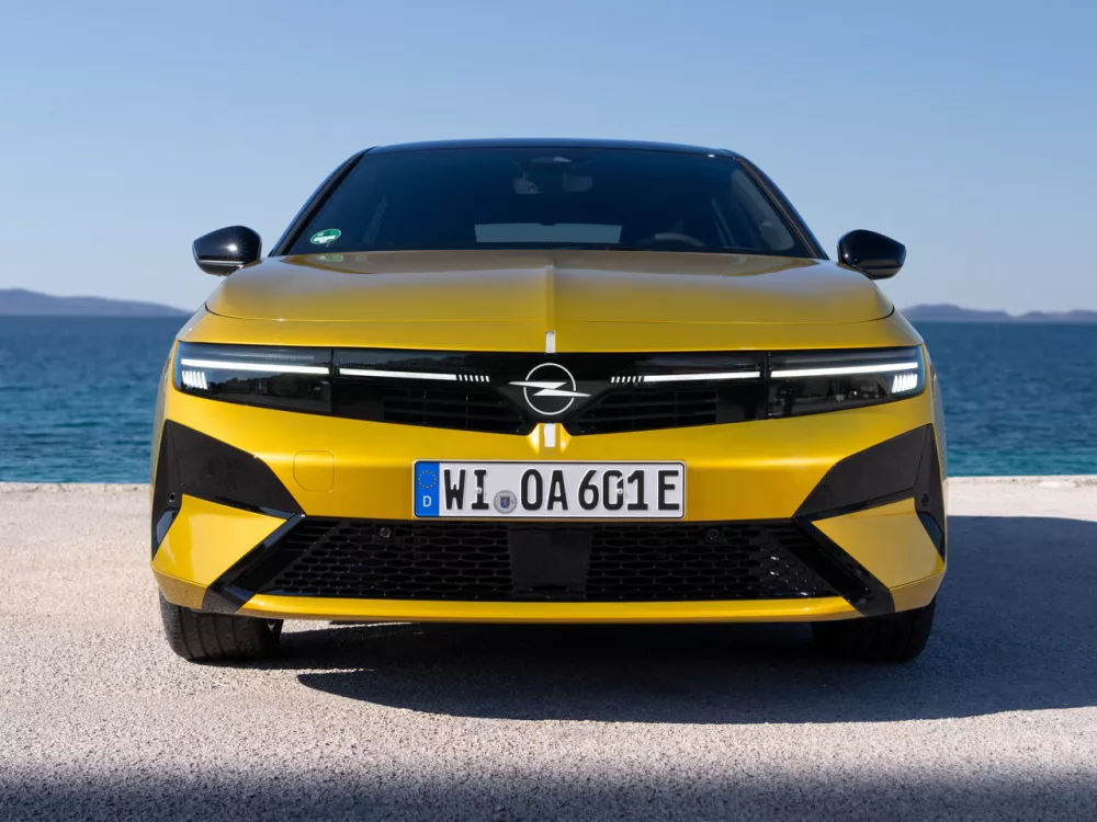 Автомобиль Opel Astra L Рестайлинг Хэтчбек (5 дверей)