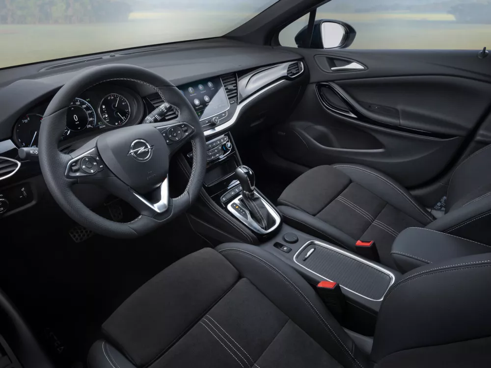 Автомобиль Opel Astra K Рестайлинг Универсал (5 дверей)