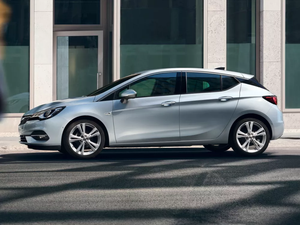 Автомобиль Opel Astra K Рестайлинг Хэтчбек (5 дверей)