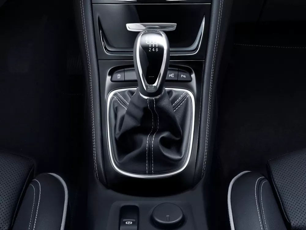 Автомобиль Opel Astra K Универсал (5 дверей)