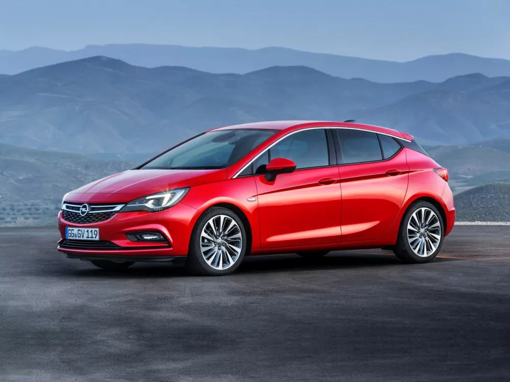 Автомобиль Opel Astra K Хэтчбек (5 дверей)