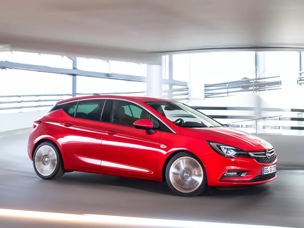 Автомобиль Opel Astra K Хэтчбек (5 дверей)