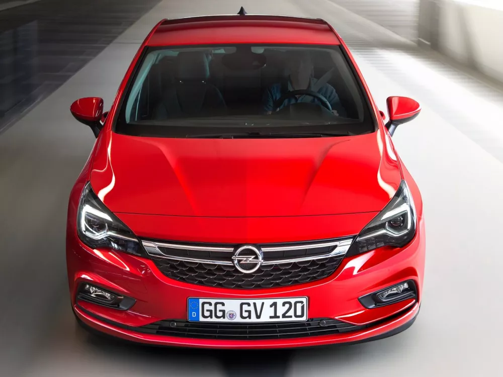 Автомобиль Opel Astra K Хэтчбек (5 дверей)