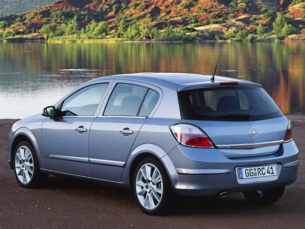 Автомобиль Opel Astra H Рестайлинг Хэтчбек (5 дверей)