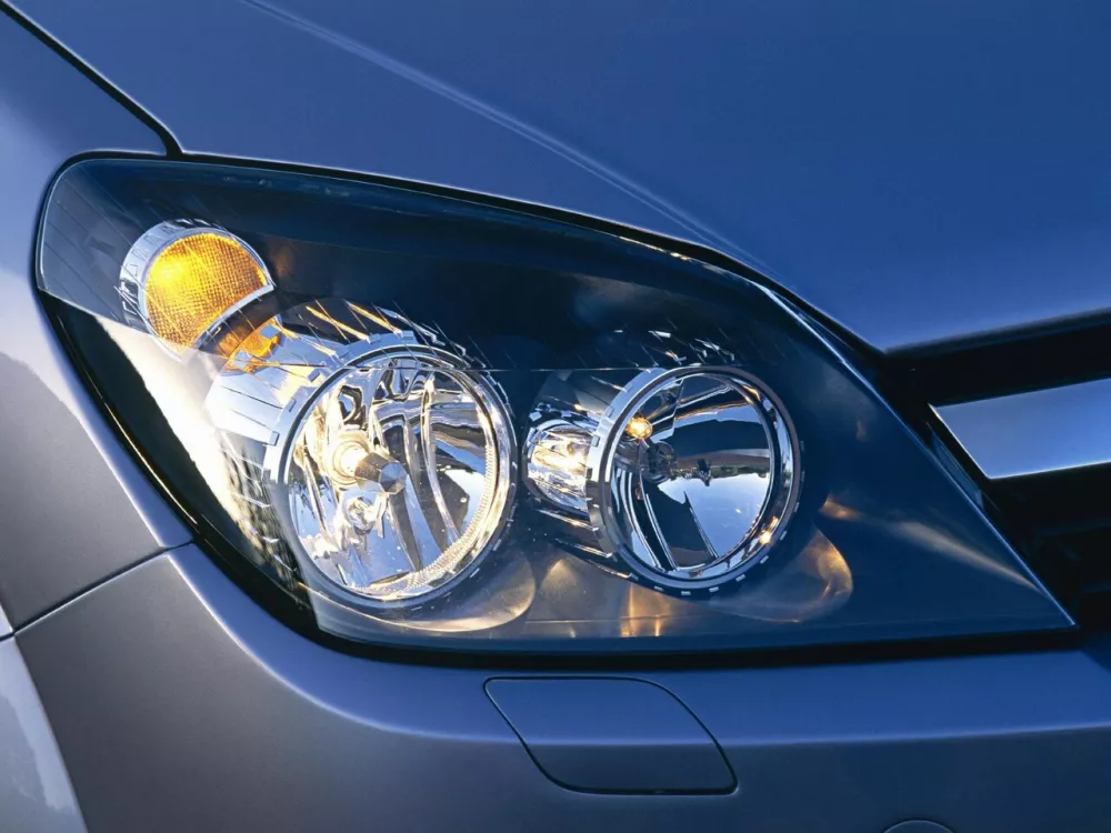 Автомобиль Opel Astra H Рестайлинг Хэтчбек (5 дверей)