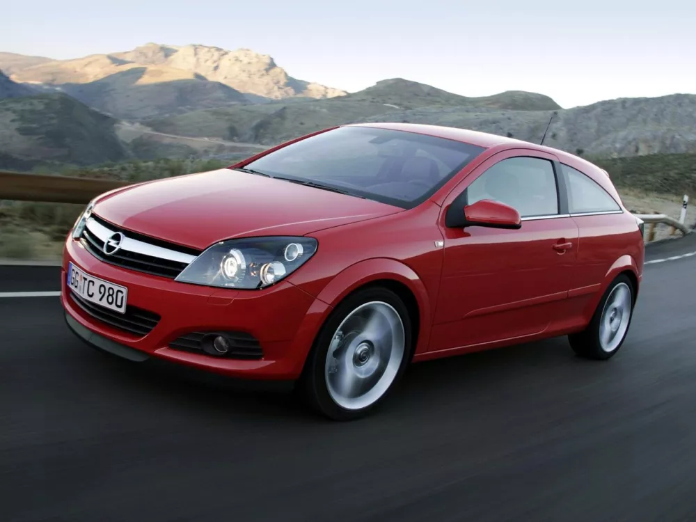 Автомобиль Opel Astra H Рестайлинг Хэтчбек (3 двери) GTC